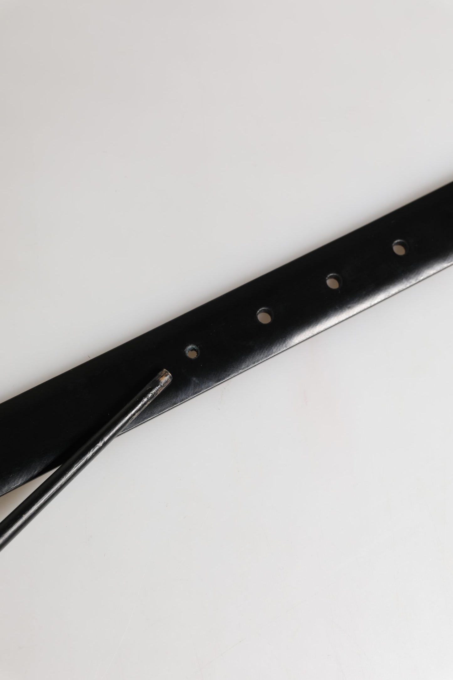 Dolce & Gabbana Men Black Leather Classic Metal Buckle Belt