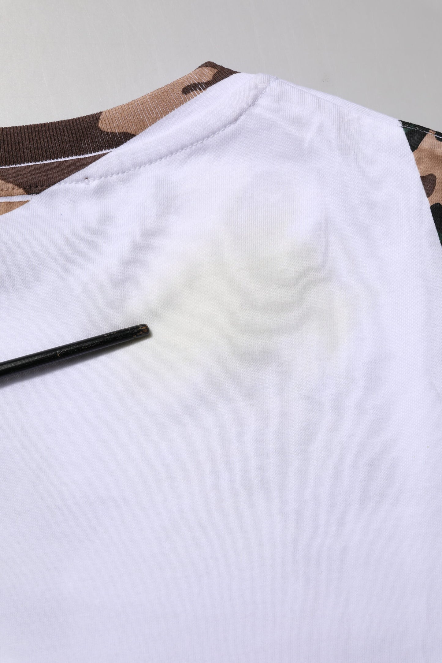 Dolce & Gabbana White Camouflage Cotton Men Crew Neck T-shirt