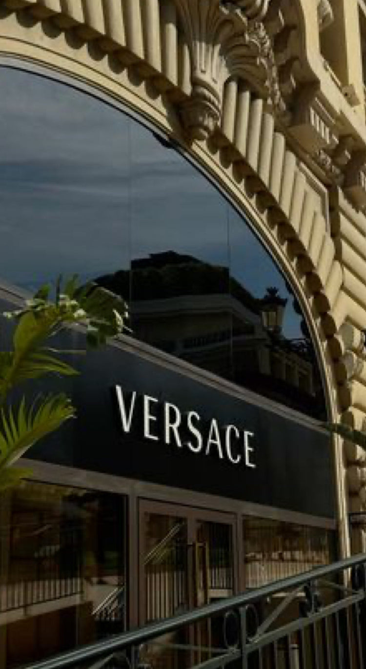 VERSACE