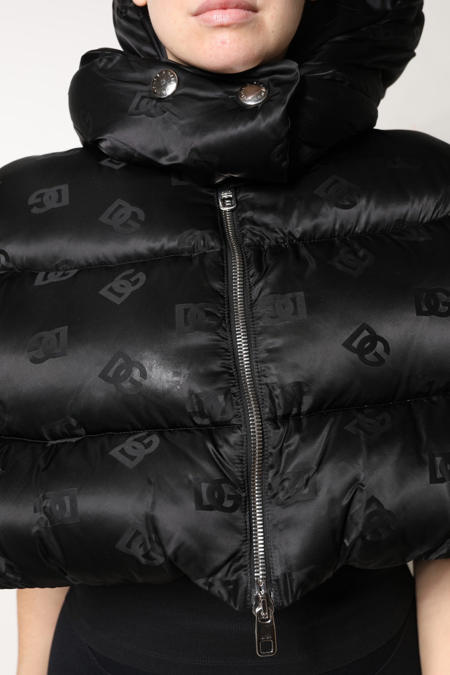 Dolce & Gabbana Black Padded Puffer Hooded Full Zip Cropped Jacket