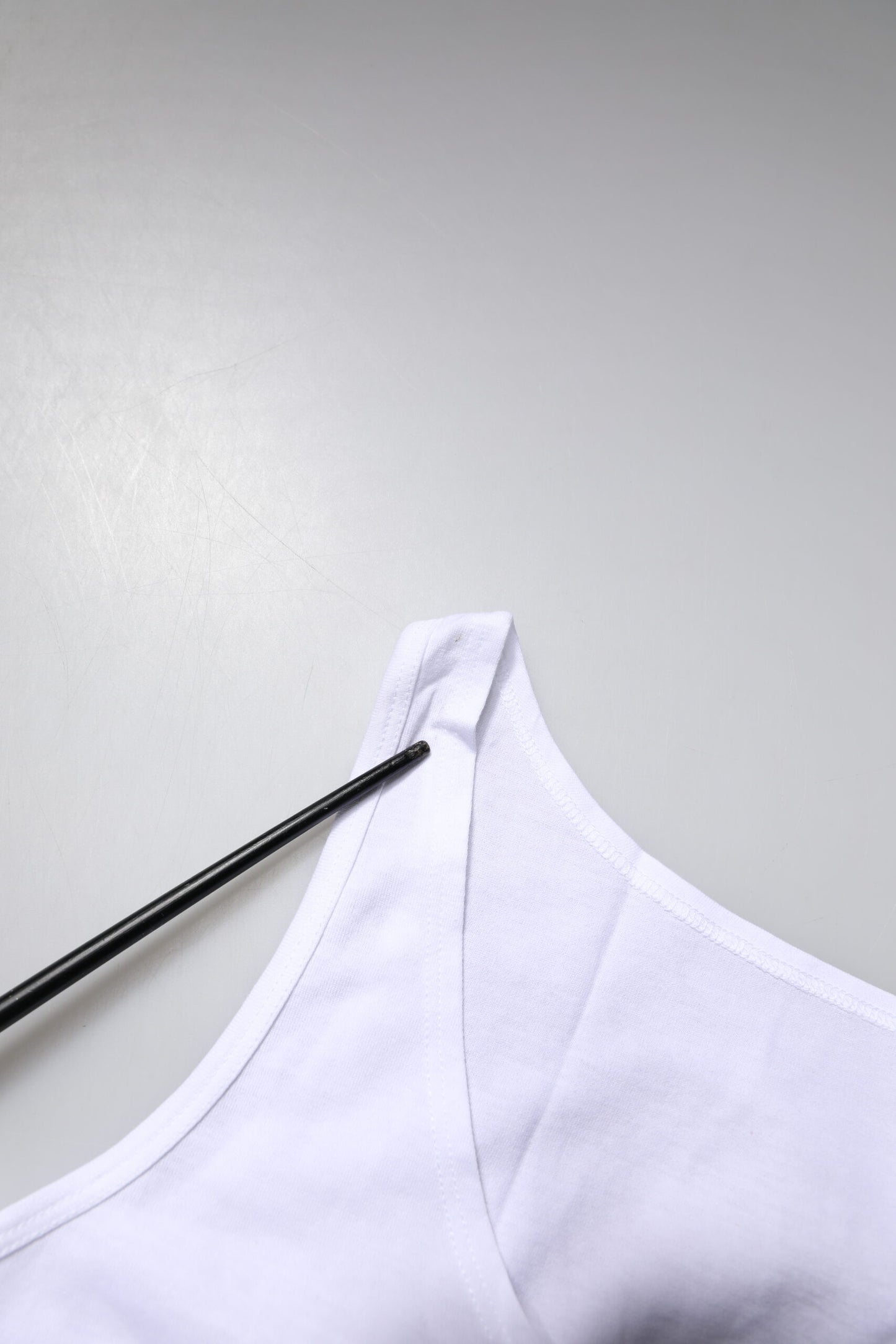 White Cotton Sleeveless Round Neck Tank Top