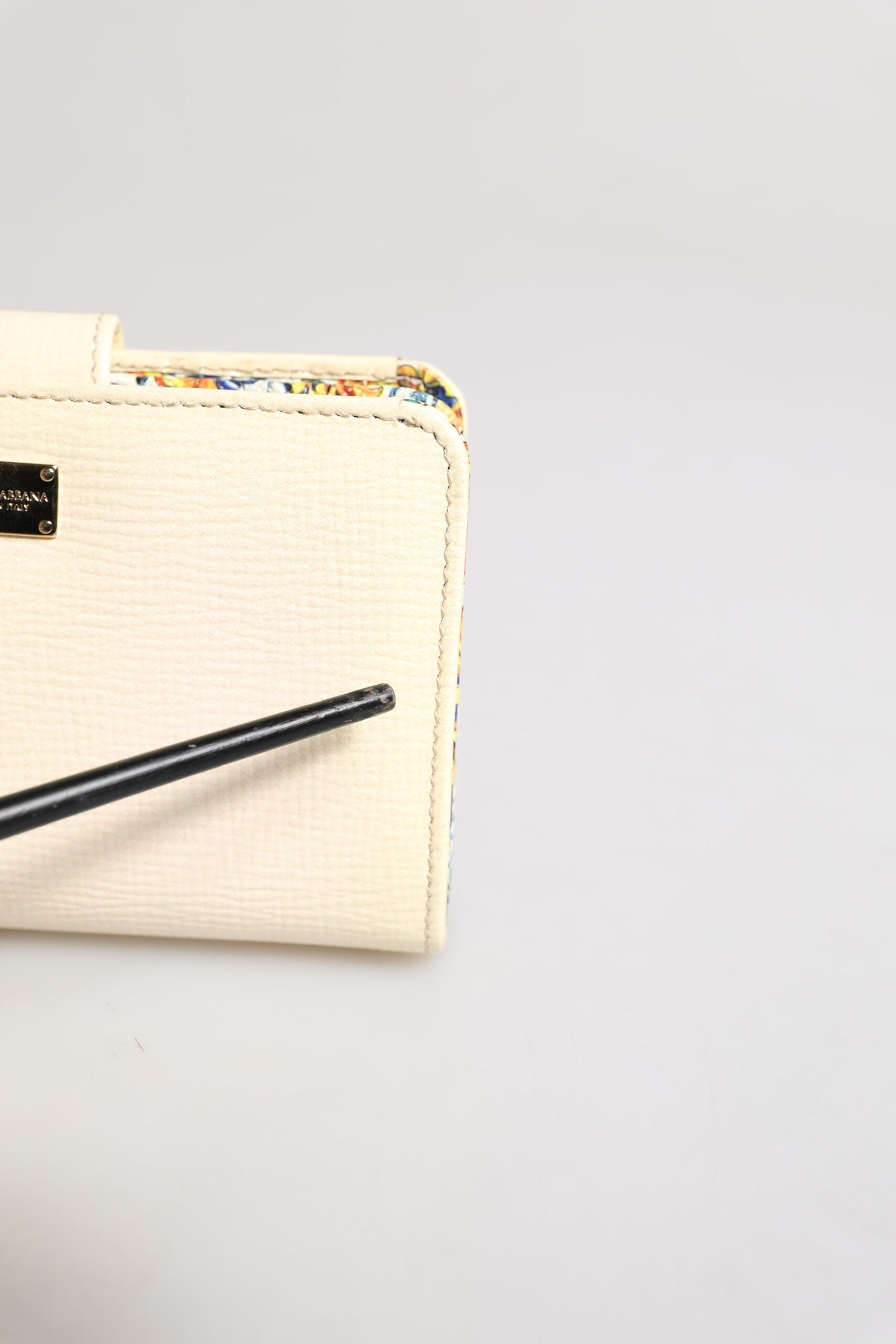 Dolce & Gabbana Ivory Calf Leather Compact Logo Plaque Card Holder Wallet