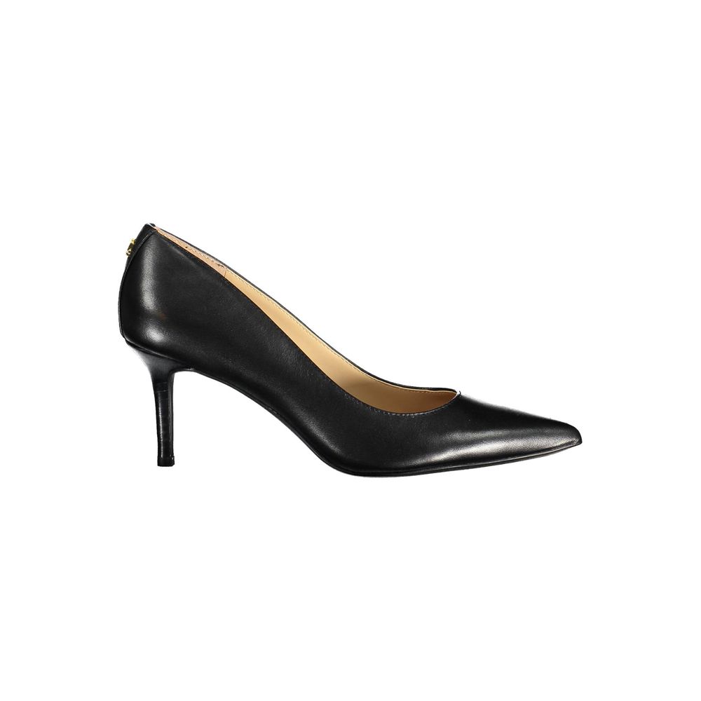 Black Leather Flat Shoe