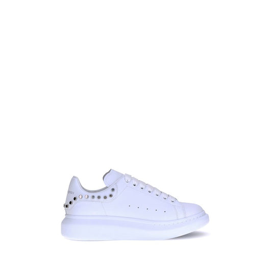 Stud leather Sneakers
