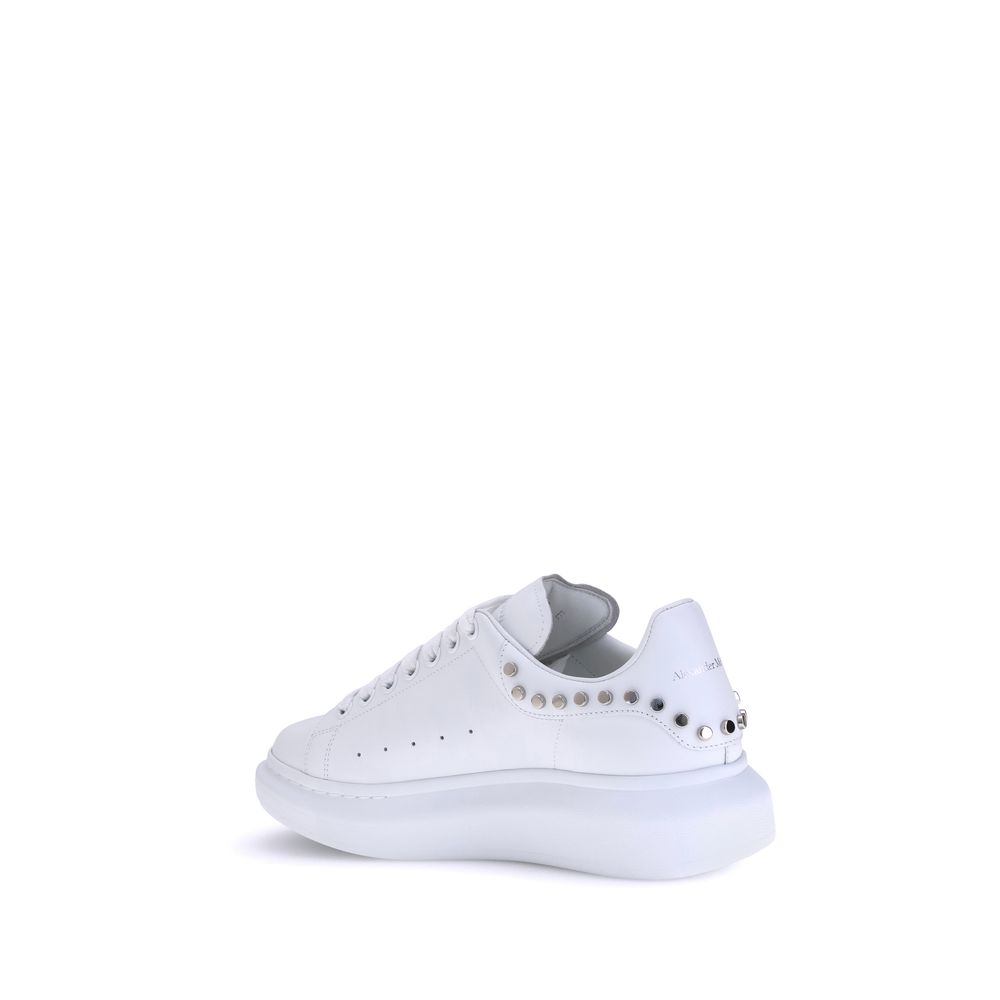 Stud leather Sneakers