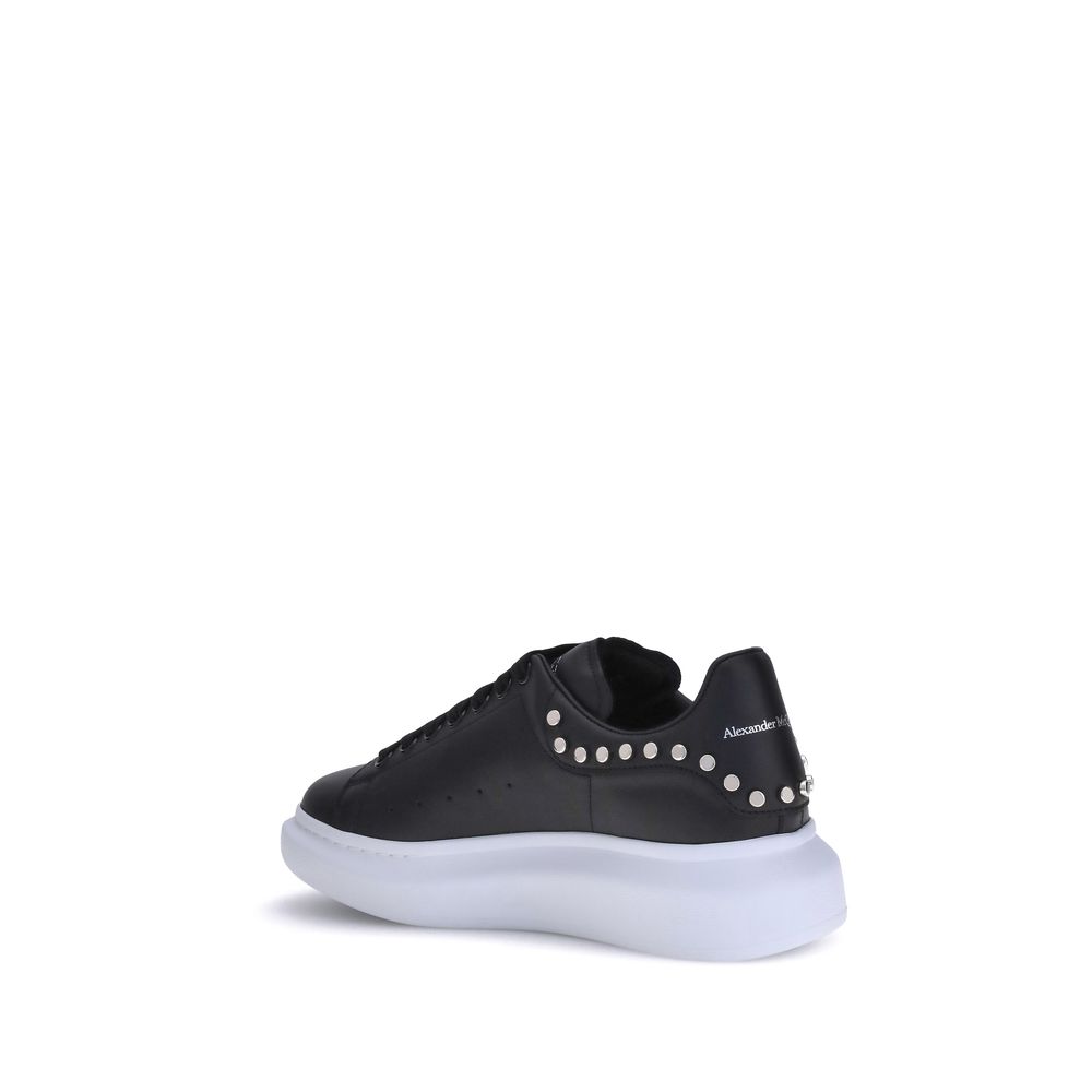 Stud leather Sneakers