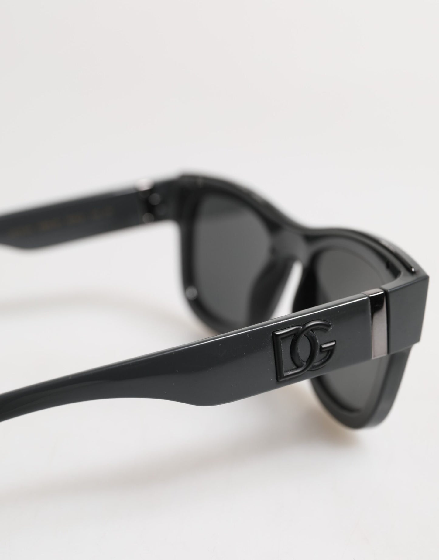 Black Square DG Crossed DG6140 Eyewear Shades Sunglasses