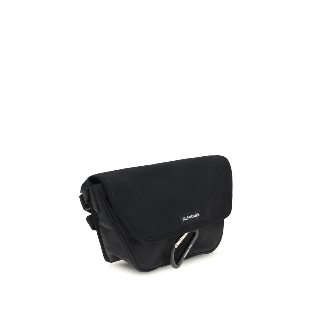 Explorer small Shoulder Bag