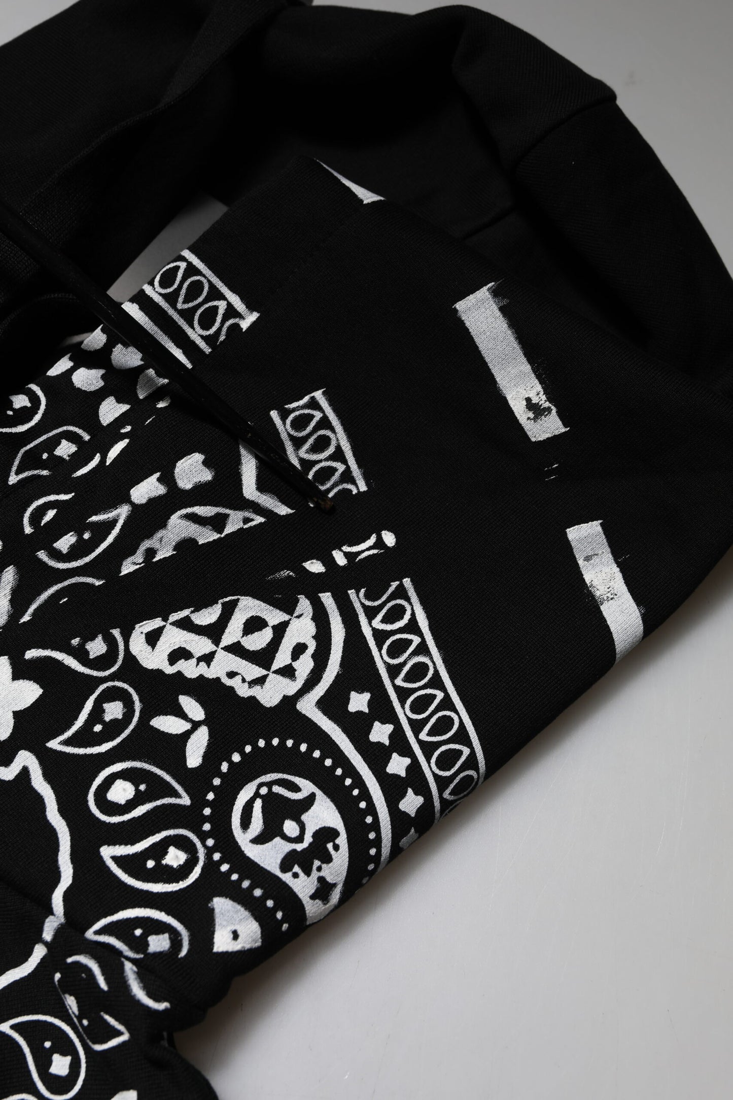 Black Bandana Hooded Men Sweatshirt Sweater